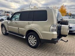 Mitsubishi PAJERO **3200TD-AUTOMAAT-AC-TOPSHAPE-LICHTE VRA...