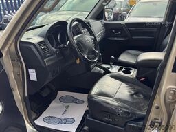 Mitsubishi PAJERO **3200TD-AUTOMAAT-AC-TOPSHAPE-LICHTE VRA...