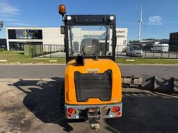 GIANT G2700 X-TRA - 1263h ORIGINAL - 2 BUCKETS + FORK...