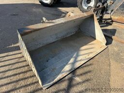 GIANT G2700 X-TRA - 1263h ORIGINAL - 2 BUCKETS + FORK...