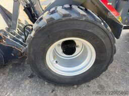 GIANT G2700 X-TRA - 1263h ORIGINAL - 2 BUCKETS + FORK...