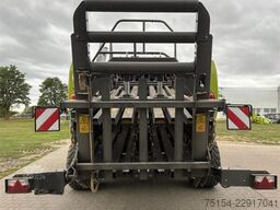 CLAAS Quadrant 5200 FC