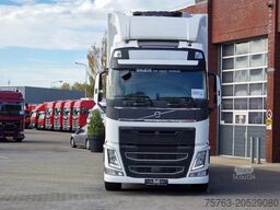 Volvo FH 13.460 Globetrotter 6x2 - Carrier Frigo Supr...