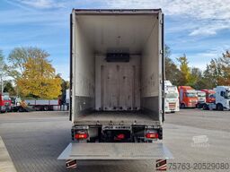 Volvo FH 13.460 Globetrotter 6x2 - Carrier Frigo Supr...