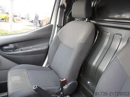 Nissan E-NV200 XL Voltia / Electric vehicle