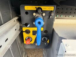 SCHMITZ CARGOBULL 3Achs Carrier1350 Innen2,85m Doppelsto FRC12/27