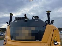 Liebherr R914 excavator with GPS, bucket, and tiltrotator.