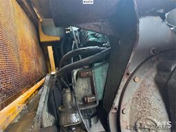 Åkerman EW130 wheel digger w/ a bucket. WATCH VIDEO