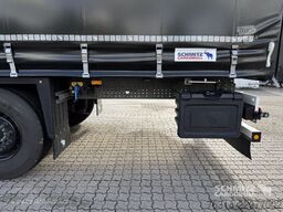 Schmitz Cargobull Curtainsider Standard Getränke