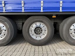 Schmitz Cargobull Curtainsider Standard Getränke