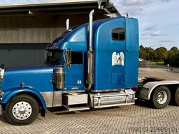 FREIGHTLINER Classic XL