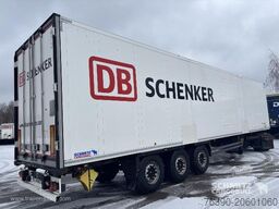 Schmitz Cargobull Semitrailer Reefer Standard divu klāju