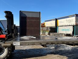 Krone Jumbo Plattform 7,82 mit Lochleiste