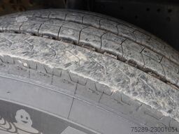 MAN TGX 18.400 4x2 BL Kran Pritsche Atlas