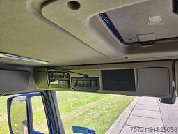 VOLVO FM 330 SLEEPERCAB NL-TRUCK