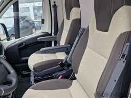 CARADO pro V 337 *Safety + Chassis Paket*Solar*SAT+TV*