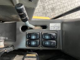 CATERPILLAR MH3024 / MH 3024 / Greifer / 2018 / 10.735h