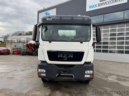 MAN TGS 32.440 8x4 Liebherr 9m3