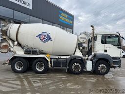 MAN TGS 32.440 8x4 Liebherr 9m3