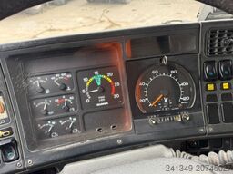 SCANIA 113 4x2 Kaiser Saugwagen