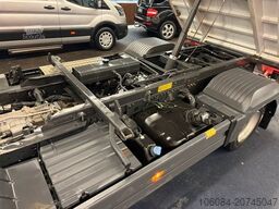 MERCEDES-BENZ Atego 818 Meiller 3 Seiten Kipper 2xAHK Kipphydr