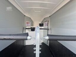 HUMBAUR Areion Pure 2,4 t. 2 Pferdeanhänger ALU