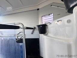 HUMBAUR Areion Pure 2,4 t. 2 Pferdeanhänger ALU