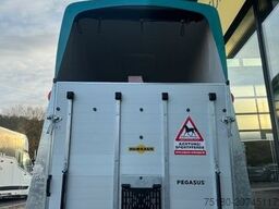 HUMBAUR Pegasus 2 Pferdeanhänger 2,4t Neu ALU DS-Klappe