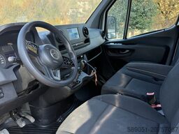 Mercedes-Benz Spinter 319 long
