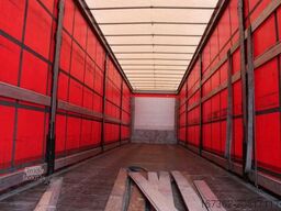 SCHMITZ CARGOBULL SCB*s3t, 2X LIFTING AXLE, 2X PALLET BASKET