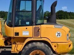 VOLVO L 30 G Radlader / Schaufel + Gabel / hydr. SW