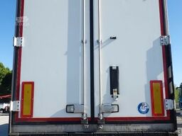 SCHMITZ CARGOBULL SKO 24/L FP45 Doppelst./Thermo-King/LBW/2133 Bh
