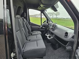 MERCEDES-BENZ SPRINTER 215 L2H1 Mbux Automaat!