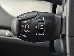 PEUGEOT E-EXPERT 75 kWh long range