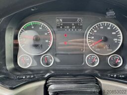 MAN TGS 32.480 8x4 Liebherr 9m3