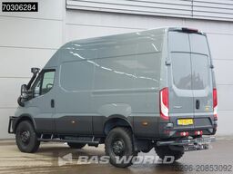 Iveco Daily 55S18 3.0L 4x4 Automaat L2H2 3,5t Trekhaa...