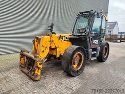 JCB 560-80 Wastemaster