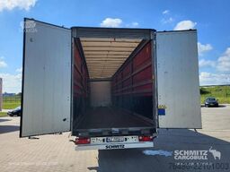 Schmitz Cargobull Schiebeplane Mega
