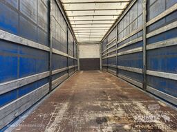 Schmitz Cargobull Schiebeplane Mega
