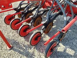 Horsch Rapssäschiene für Focus 6.75 TD
