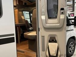 KNAUS L!VE TI 650 MEG Platinum Selection Rahmenfenster