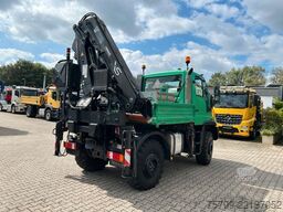 UNIMOG U400 + HIAB 122E 4x4