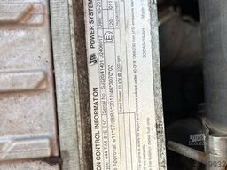 JCB JS 130 LC + T4F