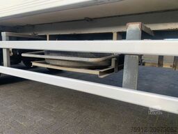 Lamberet FRIDGE TRAILER - CARRIER VECTOR 1800MT