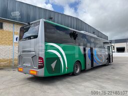 Mercedes-Benz Tourismo