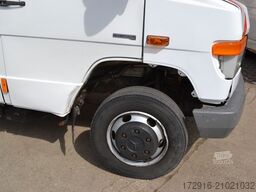 MERCEDES-BENZ 816 Vario Doka LBW Pritsche 1.Hand EURO5 AHK LBW