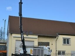 MERCEDES-BENZ 811 Koffer KRAN HIAB 060 Service Truck