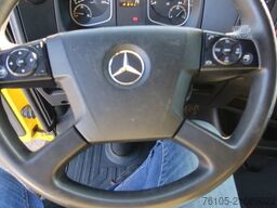 Mercedes-Benz Atego 1221 L Takelwagen 6 Persoons