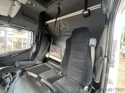 MERCEDES-BENZ Atego 823 Pferdetransporter *4-Pferde+Zimmer*