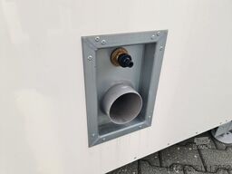 sonstige mobil Toilette Festanschluß verfügbar